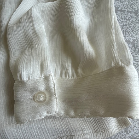 Tahari Arthur White Ruffle Front Blouse Size L - Picture 5 of 9